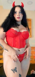 Morgan_Wright Dangerous little devil looking for a victim 😈🍒🍑🥵🔥 Poză 3