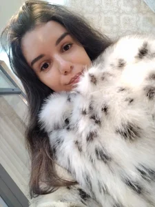 baby_sweet_girl_ Russian Girl 🐻 (Faux fur coat!) Foto 2
