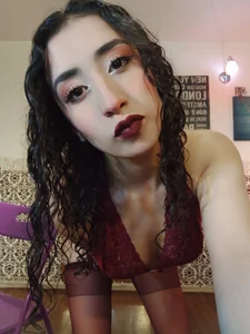 valerie_mase feliz jueves Pic 3