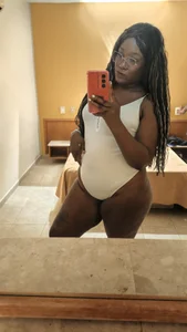 DulcitaaThic Public Pic 3