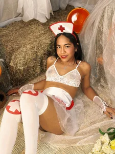 AdelaLust kullanıcısının Your Halloween Prescription: Me 💊💋 albümü -  6 fotoğraf