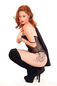 Zdjęcia CorinneRusso Sexy Black:  4