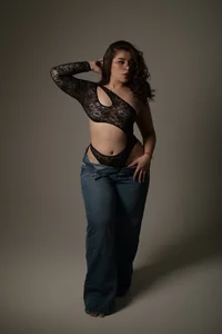 A little gift for you 🎁✨💖 de IsabellaAnngel  3 Imagens