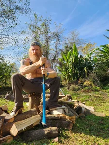 Gingerbeard40のA dirty worker at workの 7枚の写真