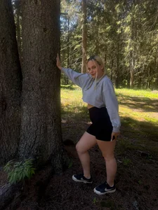 therealevasin forest session Pic 4