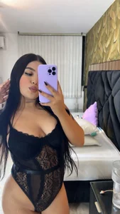 MaddyJones_ Mady sexy 🖤 Gambar 5