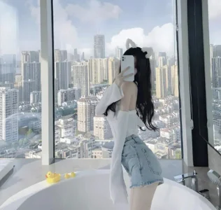 ZyKbaeseductiveZy 1图片