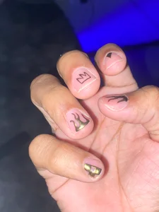 aarom_ ♥️ Foto 3