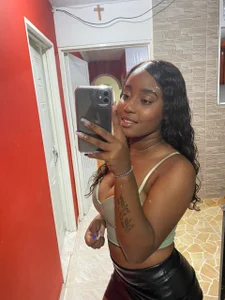 MichaelaCox New pictures Immagine  8