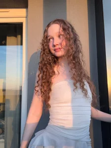 outside_rosy sunny bunny on a balcony 🐰 ☀️ 사진