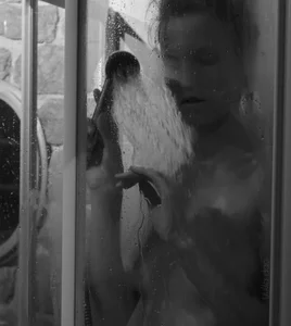 yulladao douche après la forêt Foto 4