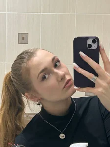 Public od AprilHartley  snímek