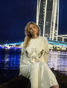 EmilieHartle Public 圖片 4