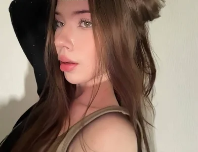 Jennin_Hearl Public Foto 2