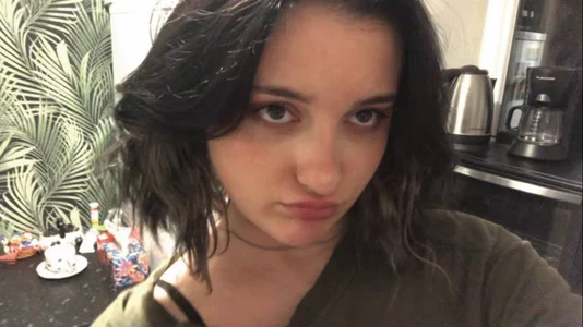 ElaraBlack Public Bilde 3