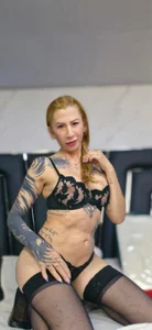 Ladyy_Scarlett YOUR IRRESISTIBLE TEMPTATION 😈🥵💋 Pic 3