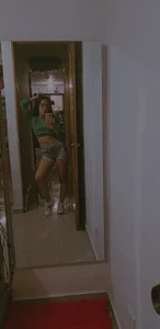 i feel happy de smiling__girl2  Imagens