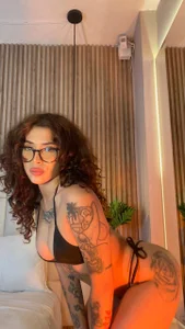 VenuzSofiaのsaliva 💦の枚の写真