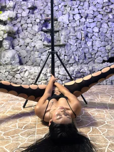 MeganCruzGB Flexible Megan Immagine 