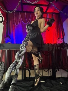 MissVictoria_ CELEBRATE HALLOWEN WITH ME 🥵🍂 Pic 6