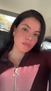 evelin_thompsoon FOLLOW ME GUYS slika 2