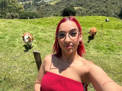 theladymonserrateshow 🌺✨ Pic 3