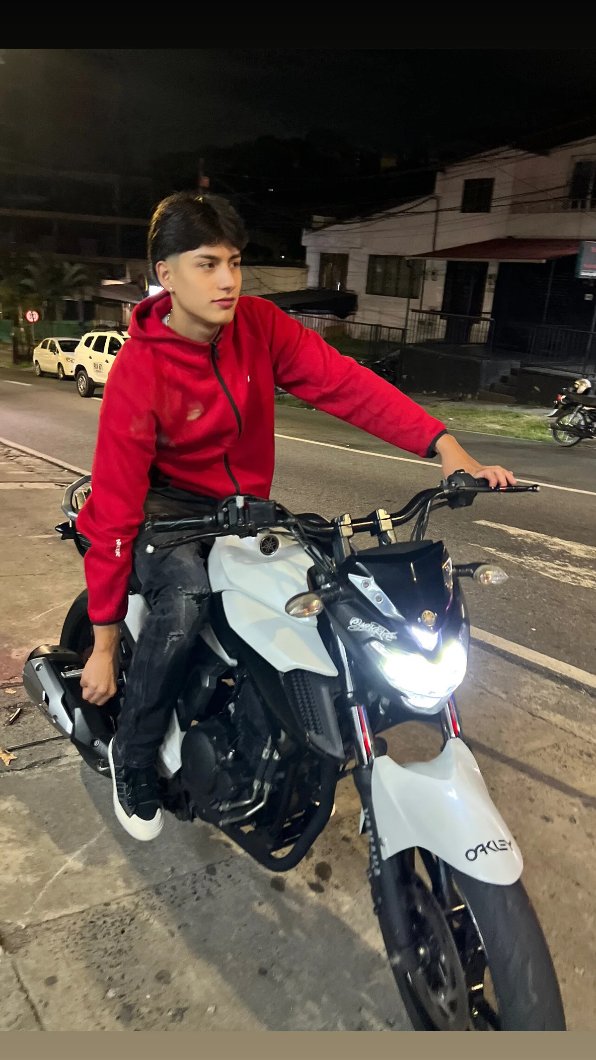 Lander_Cruz Gambar Trending 2704