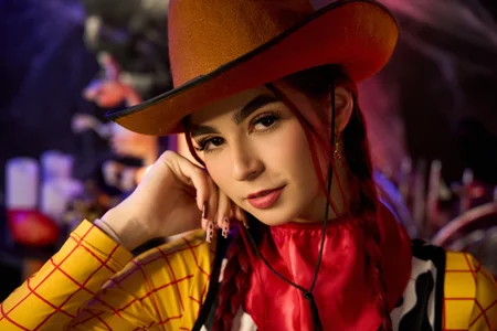 SaradaParker And here for you is the greatest, bravest, and most beautiful cowgirl🤠🌵 Εικόνα