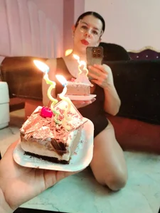 RamonaSimons's happy birthday peter💞🥂 Sex Photo 1