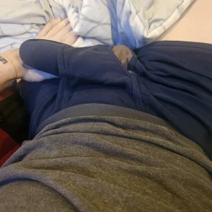 Uberstuffs Clothed sexfoto 2