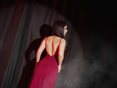 AlluringAriel Shine like star! Pic 6