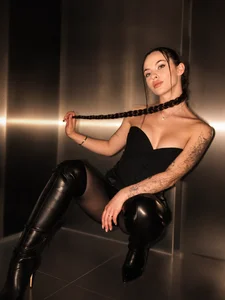 JaquelineMailey Public Immagine 