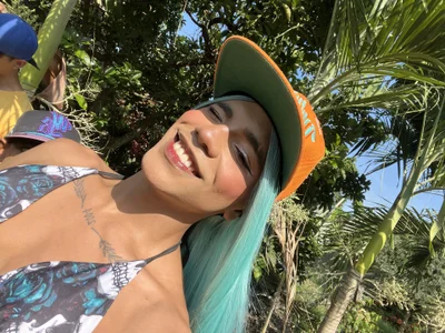 Beautiful grill😏🥰 de Julian_Akerman  5 Imagens