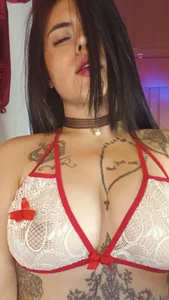 Miaaa_Tz's XXX Nude Photo 4