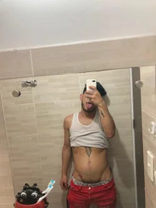 Piggy_Eddy Public Hình 3