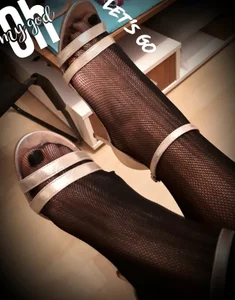 hotfeetmilf Public Immagine  2