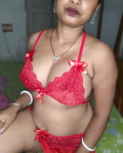 Public de V_Hot_Shila  4 photos