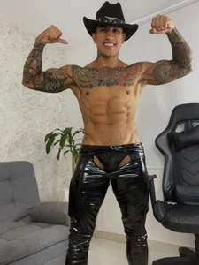 AdanReilly cowboy5 Foto