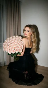 Holly-Glamour's photo