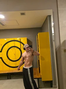 Horny_nick18 My sexy body Immagine  3