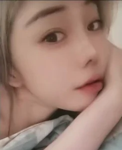 Nagie zdjęcie XXX modela Toxin-666: 5