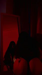 viollettaa_ Public Pic 3