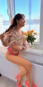 ElaraSynn Sun, flower & cute me Pic 8