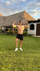 Leoknight Public صورة واحدة|Leoknight Public صورتان|Leoknight Public  3 صور|Leoknight Public  3 صورة