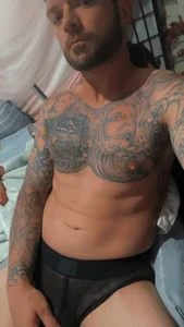 Public de str8freak23  4 photos