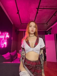 Public de Fiery_Grace1  4 Imagens