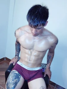 I AM TOMMY od _TommyandGrace  snímek