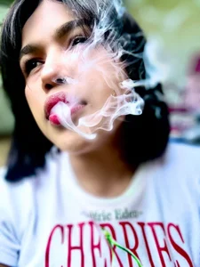 NaiirobiSwan Smoke & Secrets รูป 