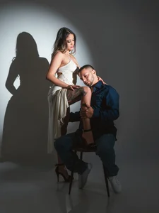 We love knowing you enjoy watching us... Exciting, don't you think? de ScarlettAndClark  2 photos