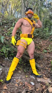 axellblue Public Pic 6